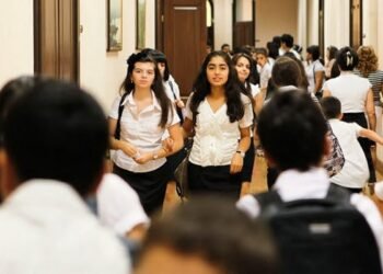 Müəllimlər Günü ilə bağlı pul yığılması… – Ciddi xəbərdarlıq