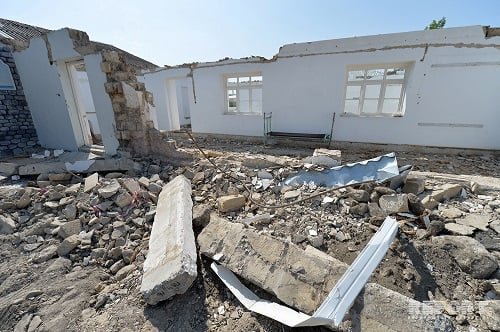 Bakıda bu ərazidə yaşayış evləri söküləcək – Foto