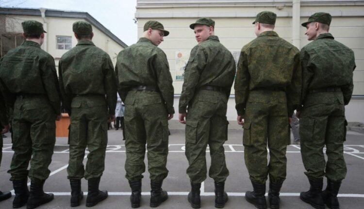 Rusiya bütün il boyu hərbi çağırış sisteminə keçəcək