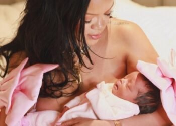 Rihannanın qızı oldu – Foto