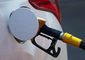 Rusiya benzin və dizel ixracına qadağa qoydu: Azərbaycanda yanacaq bahalaşacaq?