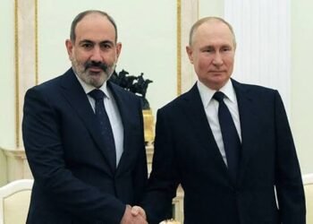 Kremldə gecə görüşü: Putin Paşinyanı “Hörmətli Nikol Vladimiroviç” kimi salamladı