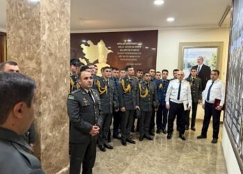 Hərbi prokuror Heydər Əliyev adına Hərbi İnstitutun kursantları ilə görüşüb — FOTOLAR