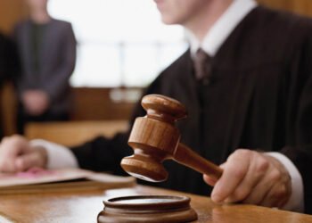 Məşhur müğənni narkotikə görə saxlanıldı – FOTO