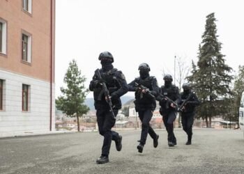 Xankəndidə silahlı şəxs saxlanıldı