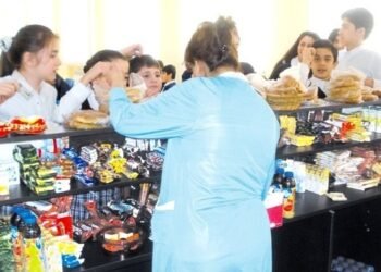“Məktəb bufetlərində təhlükəli qidaların satışı yolverilməzdir” – EKSPERT AÇIQLADI