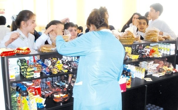 “Məktəb bufetlərində təhlükəli qidaların satışı yolverilməzdir” – EKSPERT AÇIQLADI