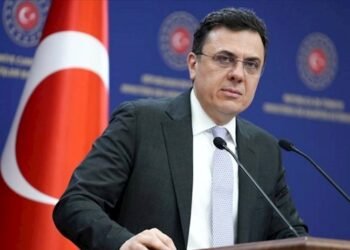 İsrailin Azərbaycana təxliyə etdiyi üç türkiyəli deputat ölkələrinə qayıdıb