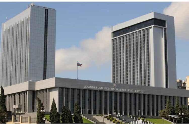 Milli Məclis Zəfər Günü ilə bağlı bəyanat qəbul etdi
