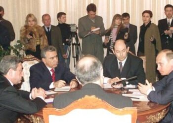 Ramiz Mehdiyev Putin və Sarkisyanla niyə görüşübmüş? — Həmin fotonun TARİXÇƏSİ