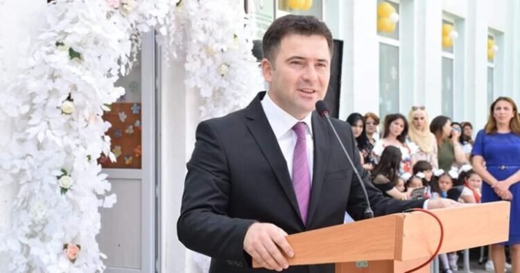 Təhsil İdarəsinin keçmiş müdirinə hökm oxundu – Əmlakı da alındı