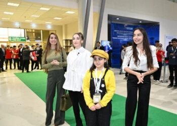 Leyla Əliyeva Beynəlxalq STEAM Azərbaycan Festivalını ziyarət edib