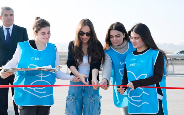 Leyla Əliyeva Qaradağda yeni parkın açılışında… – FOTOLAR