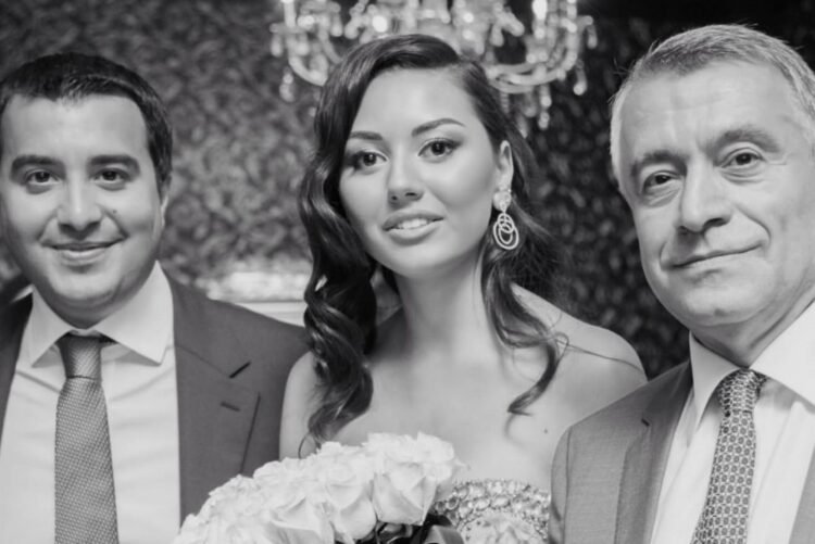 Safurə mərhum nazirin bu fotosunu ilk dəfə paylaşdı