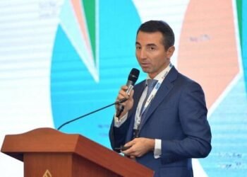 Adnan Əhmədzadənin “İstanbul ocağı”: Xaricdəki “söyüş blogerlərinə” gizli maliyyə belə ötürülüb – SENSASİON