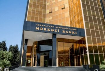 AMB 2 şirkətin vəzifəli şəxslərini cərimələdi