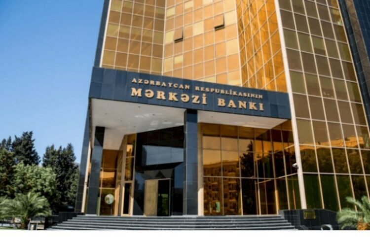 AMB 2 şirkətin vəzifəli şəxslərini cərimələdi