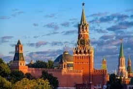 Kreml: Polşa ilə münasibətlər tamamilə degradasiyaya uğrayıb