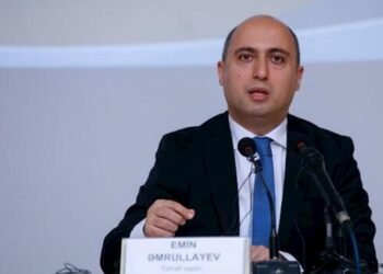 Emin Əmrullayev: Müəllim dərs yükündən savayı, təhsilin keyfiyyəti üçün əlavə fəaliyyət göstərə bilər