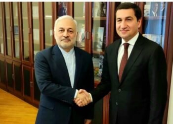 Hikmət Hacıyev Vahid Cəlalzadə ilə görüşdü