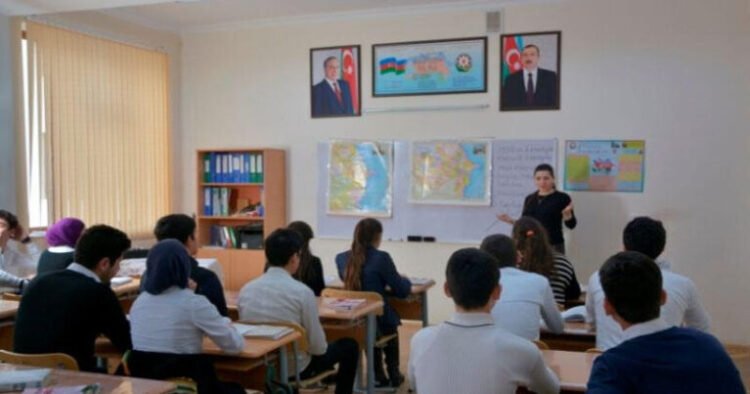 Məktəblərdə bu ştatlar LƏĞV EDİLDİ