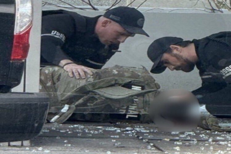 Ağ Ev yaxınlığında silahlı insident: 2 hərbçi güllələndi – VİDEO/YENİLƏNİB