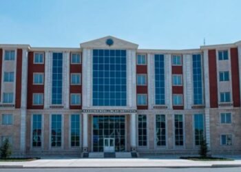 Bu institut bağlanır? – Rəsmi