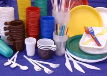 Plastik qablardan istifadə edənlərin NƏZƏRİNƏ: Bu halda 2 min manat cərimələnəcəksiniz