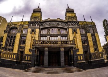 Opera və Balet Teatrının təmiri nə yerdədir?