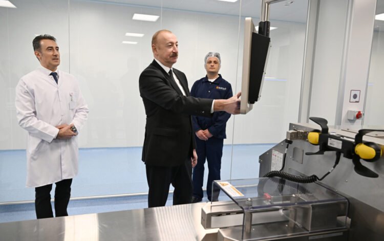 Prezident dərman istehsalı müəssisəsinin açılışında… – FOTOLAR