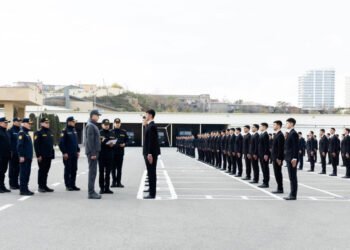 Vilayət Eyvazov sıra baxışı keçirdi – VİDEO