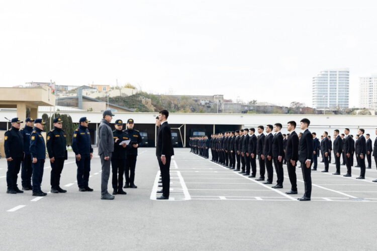 Vilayət Eyvazov sıra baxışı keçirdi – VİDEO