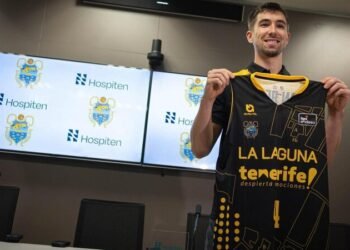 Millimizə amerikalı oyunçu cəlb edildi – Rəsmi