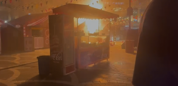 SON DƏQİQƏ: Bakının mərkəzində yanğın oldu.