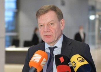 Putinlə Tramp bizə məlumat verməyib – Yohan