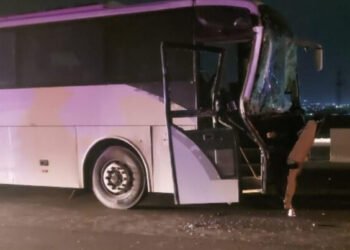 Saray körpüsündə avtomobil ilə avtobus TOQQUŞDU – Yaralanan var – FOTO