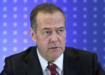 Sərt açıqlama: Medvedev Zelenskinin taleyini belə proqnozlaşdırdı