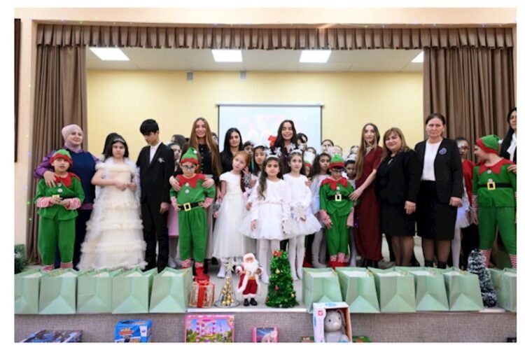 Prezidentin qızları və gəlini 5 nömrəli internat tipli xüsusi ümumtəhsil məktəbində olublar — FOTOLAR