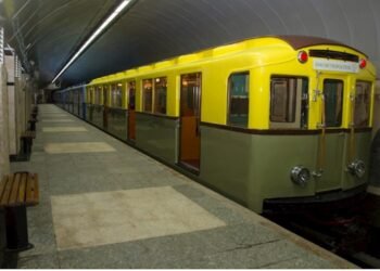 Metroda retro vaqonlar nümayiş olunacaq