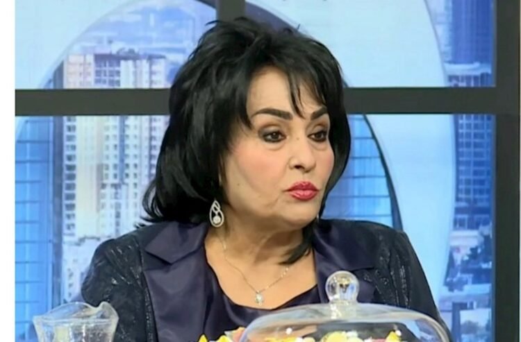 Əməkdar artist: “Yerindən duran özünə sənətkar deyir”