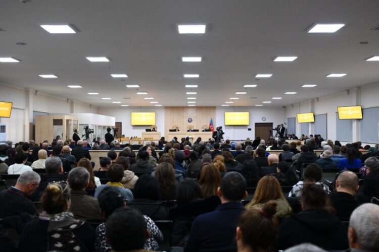 Vardanyanın məhkəməsində zərərçəkənlərin ifadələri davam edir