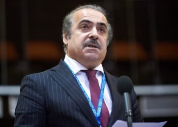 Sabir Rüstəmxanlı Rafael Hüseynova töhmət verdirdi