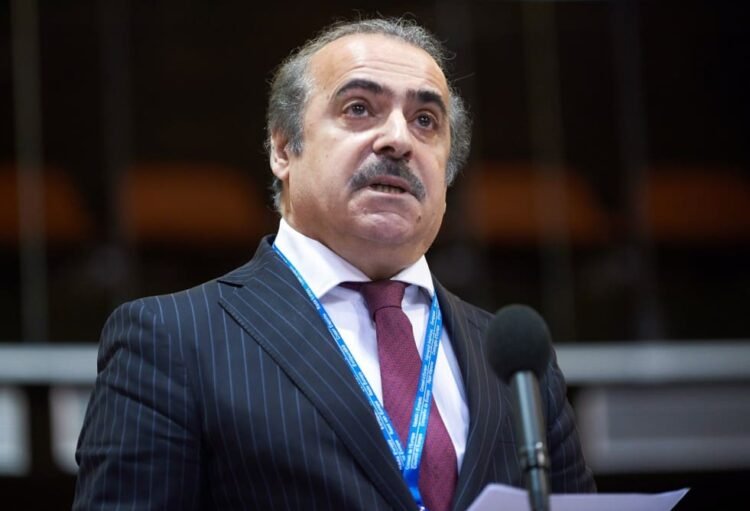 Sabir Rüstəmxanlı Rafael Hüseynova töhmət verdirdi