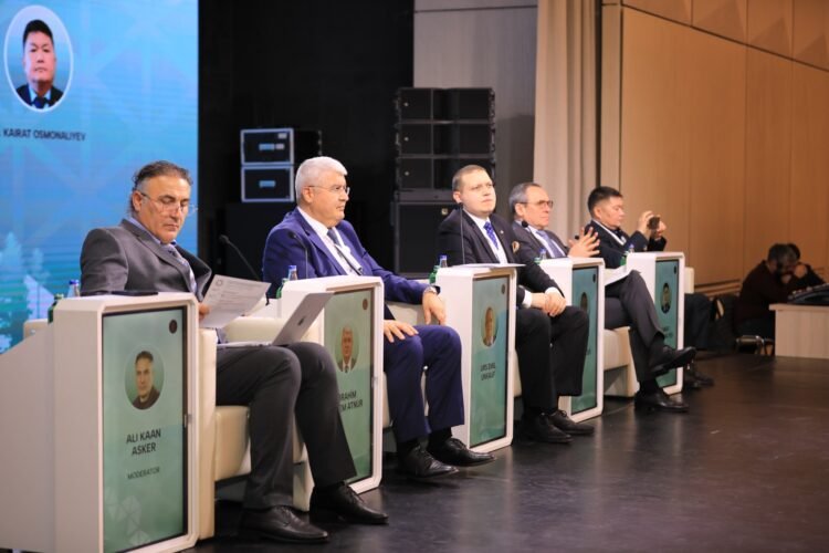 “Mədəni irs və qayıdış hüququ” mövzusunda III Beynəlxalq Konfransın IV Paneli-“Qlobal Dəstək: Beynəlxalq Əməkdaşlıq Paneli”