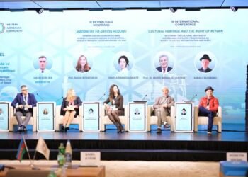 “Mədəni irs və qayıdış hüququ” mövzusunda III Beynəlxalq Konfransın III Paneli-“Qeyri-maddi irs: Qayıdışın canlı əsaslarının dirçəldilməsi”