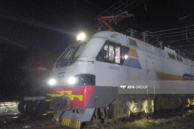 Bakıdan Ermənistana göndərilən neft məhsulları Ağstafadan yola salındı