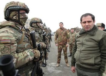 Sərhəddə ordumuza təhlükə var: bu dəfə Azərbaycan deyil – Papikyan