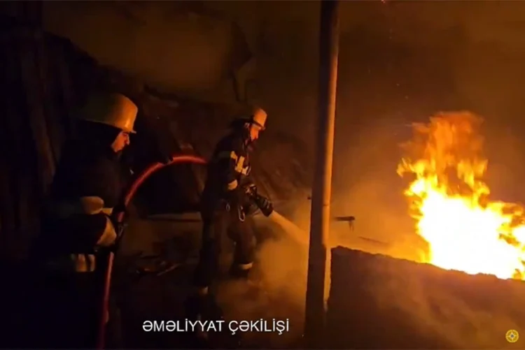 Maştağada obyektdə güclü yanğın – VİDEO