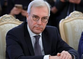 RUS DİPLOMATINDAN KİYEVLƏ BAĞLI SƏRT İDDİA