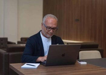 Azər Qərib səfir oldu